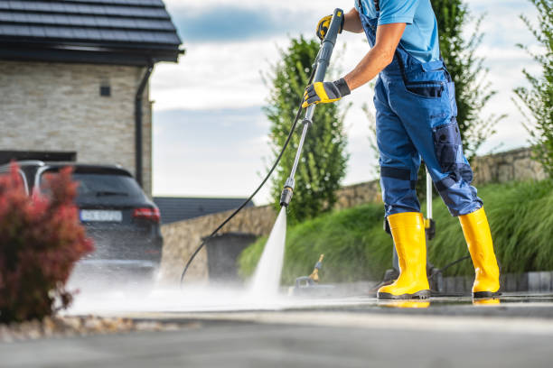 Best Pressure Washing Contractors  in Monticello, WI